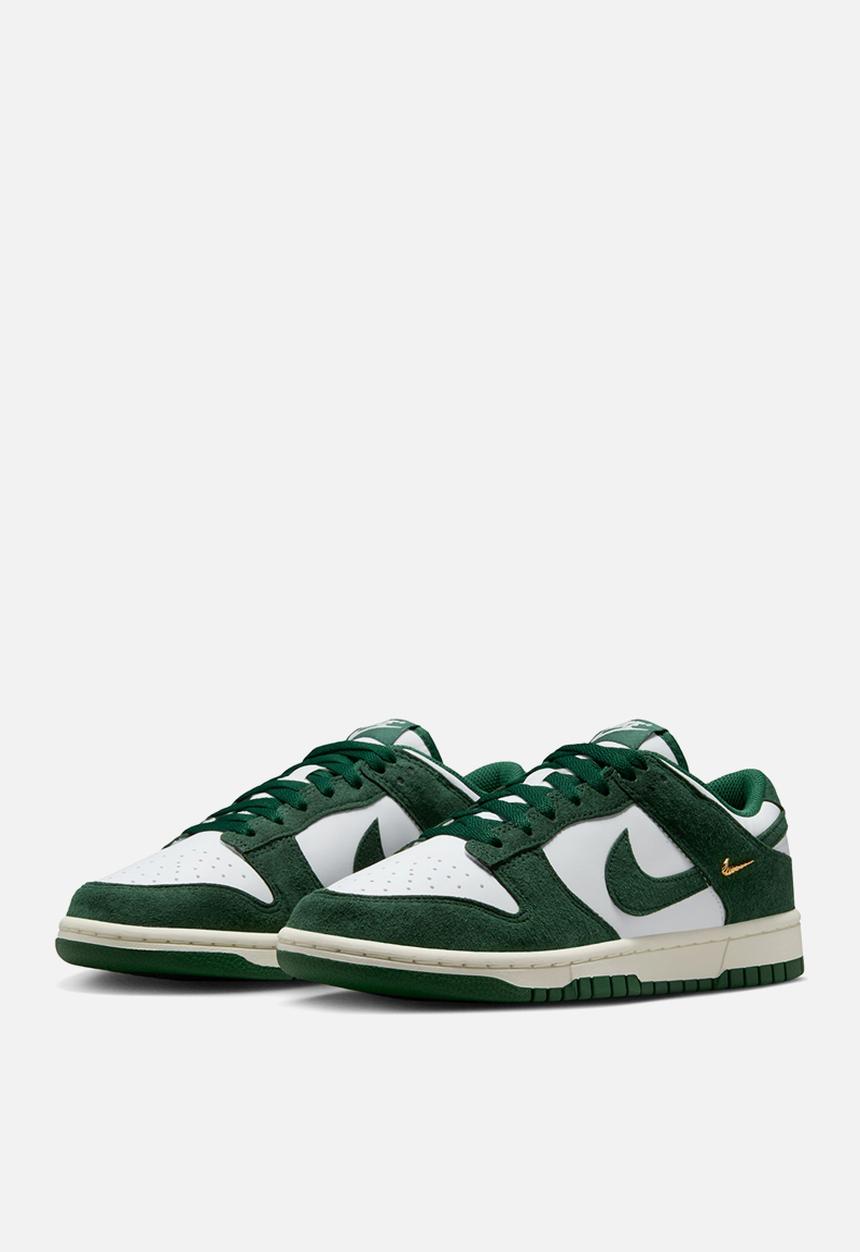 Nike Women's Dunk Low